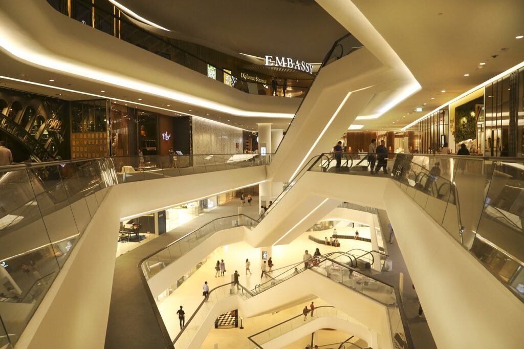 central embassy, mall, store-498560.jpg